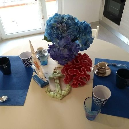 Casa Vacanze “Sale Di Mare” เปสการา ภายนอก รูปภาพ