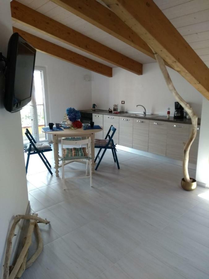 Casa Vacanze “Sale Di Mare” เปสการา ภายนอก รูปภาพ