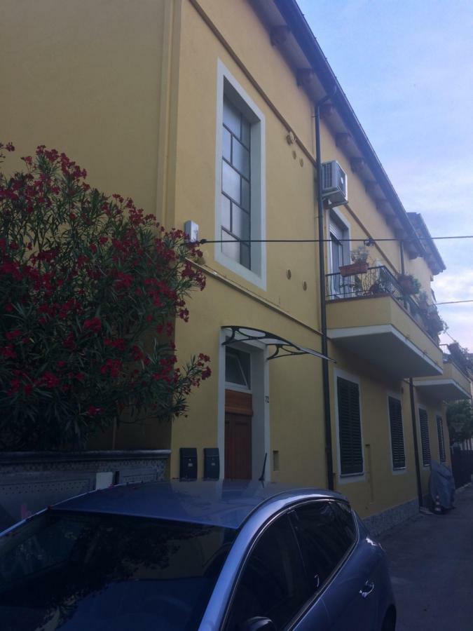 Casa Vacanze “Sale Di Mare” เปสการา ภายนอก รูปภาพ